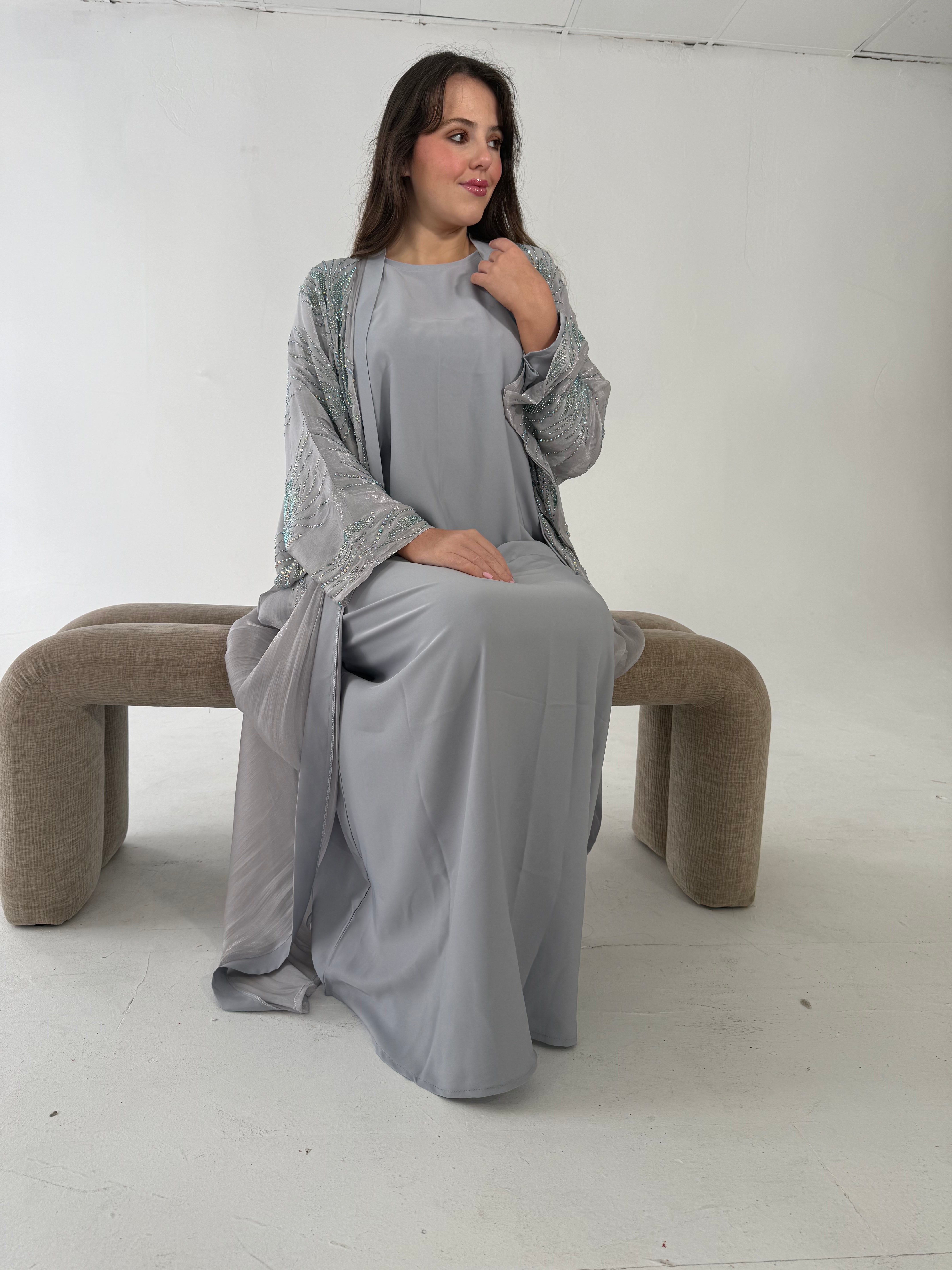 Al-Jawhara Embellished 2 pcs abaya set (Grey)