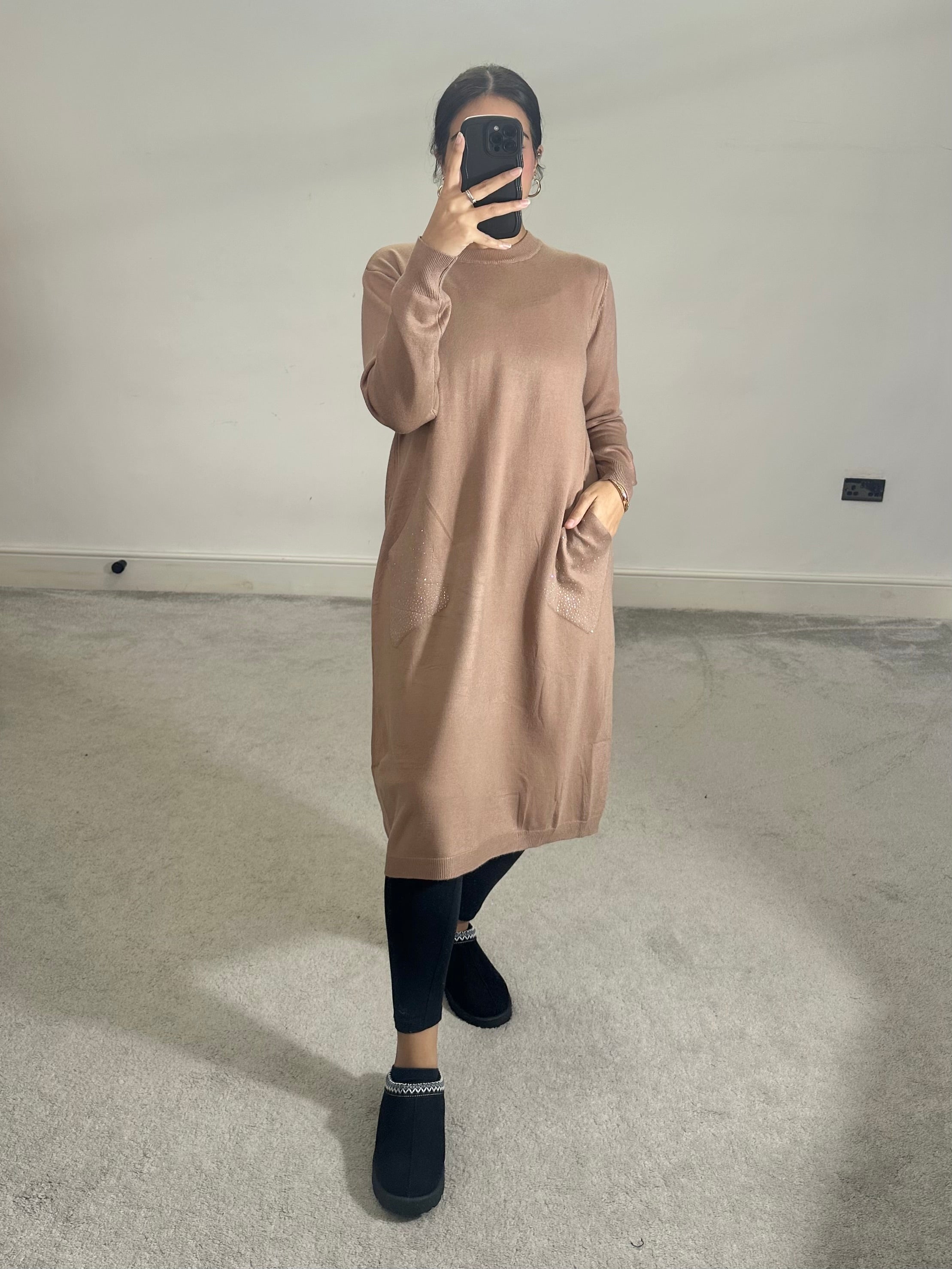 Areeba soft knit pocket dress