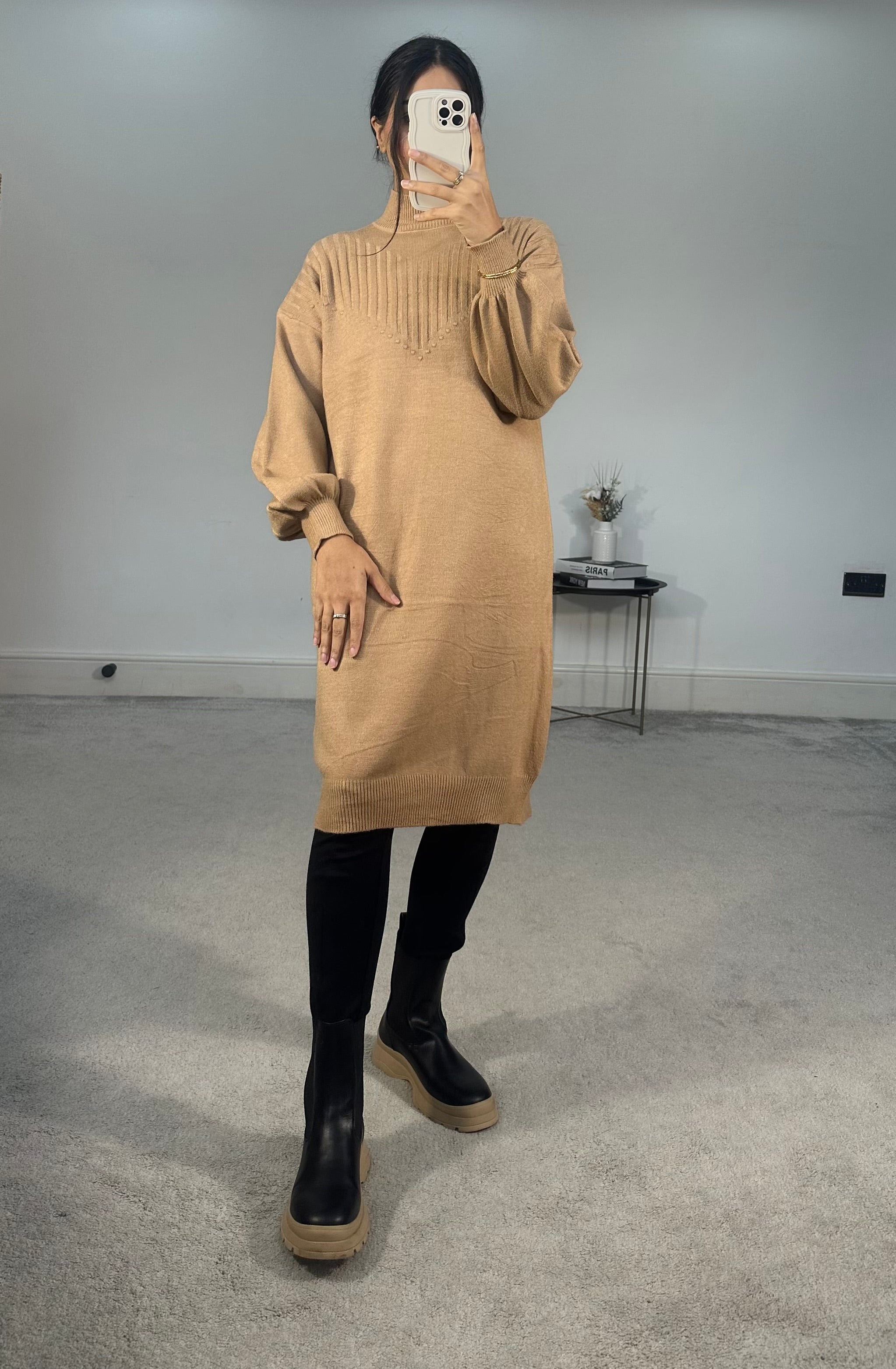 Inaya Soft knitted dress