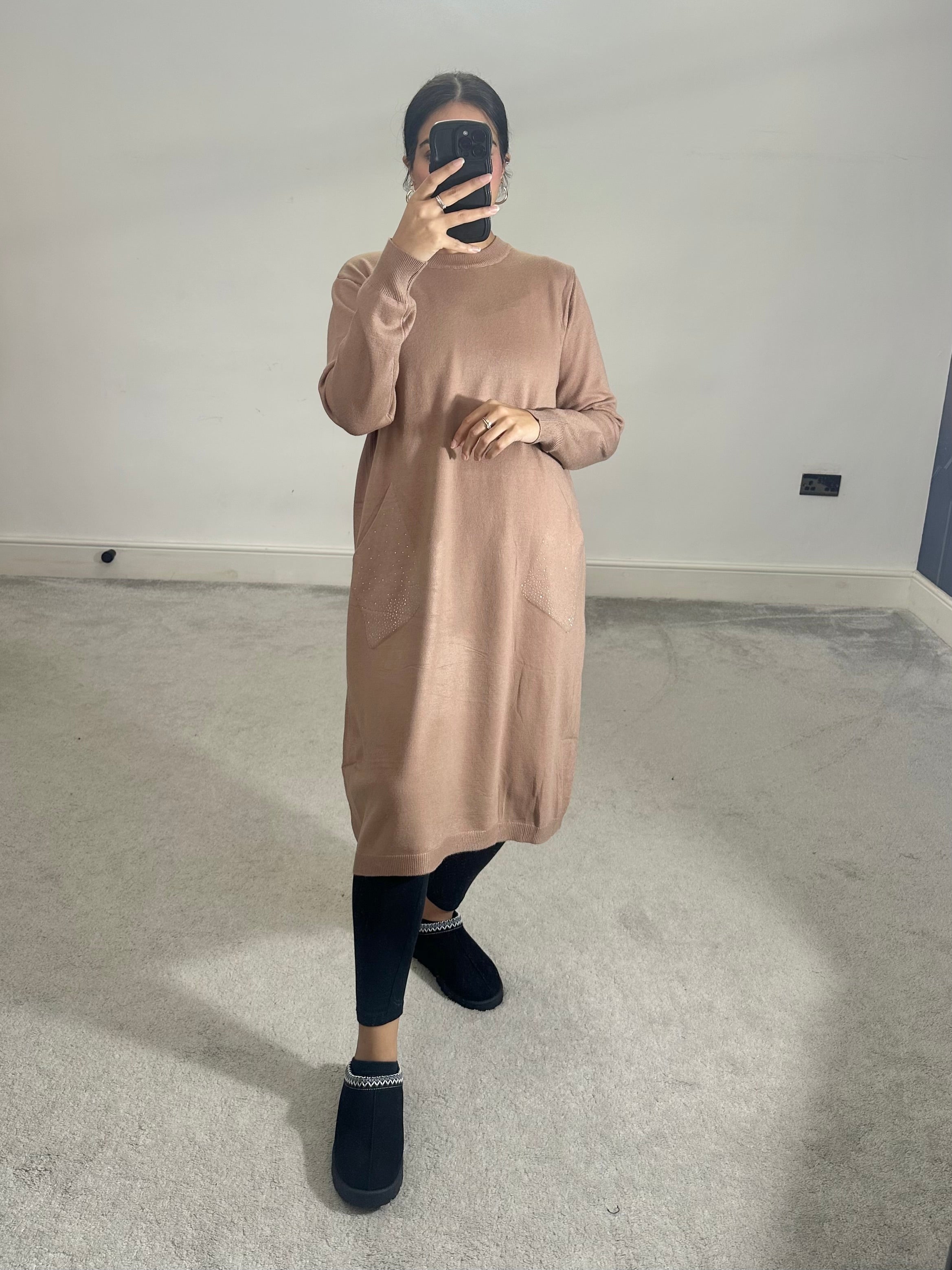 Areeba soft knit pocket dress