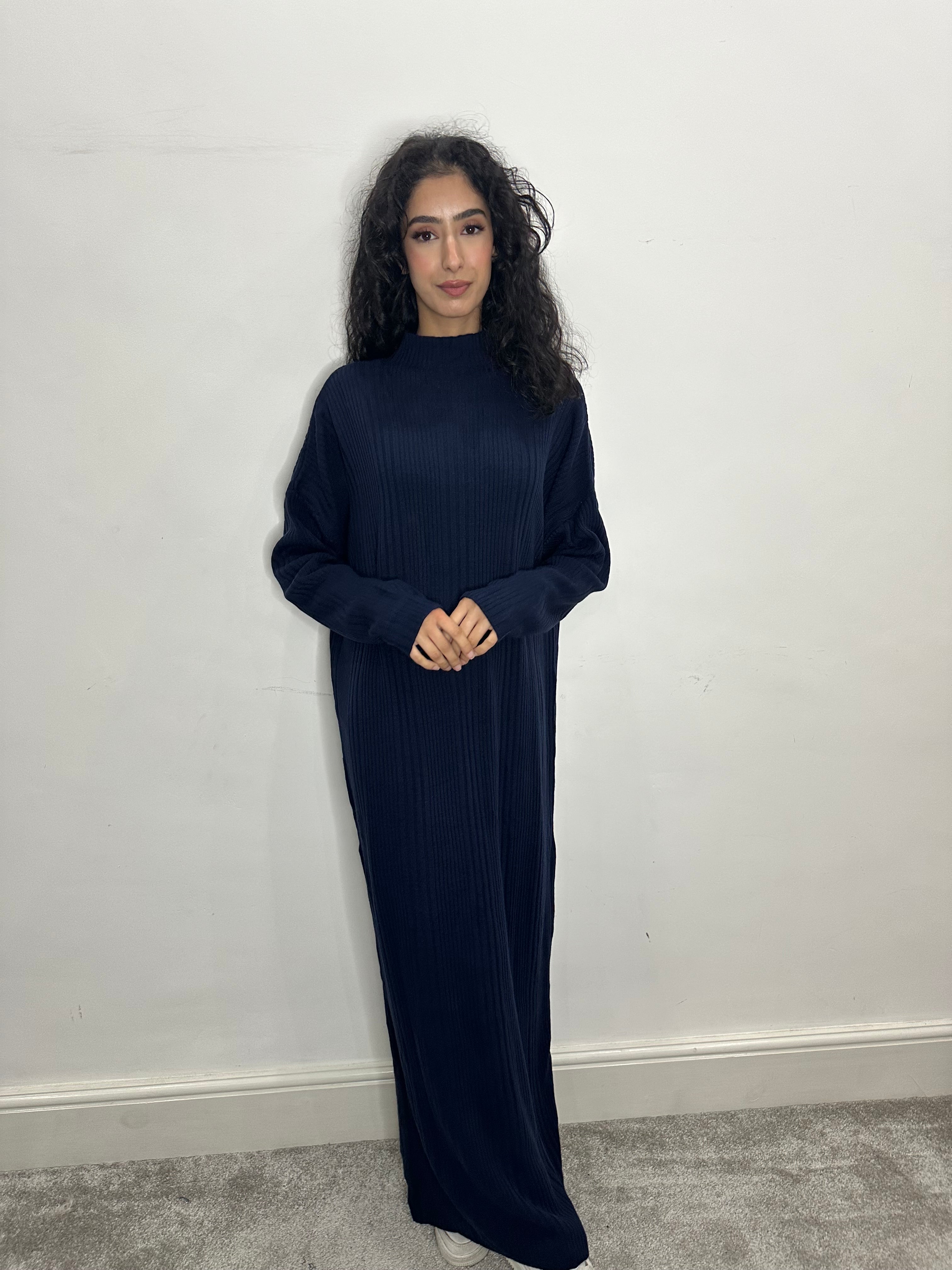 Hira Knitted Maxi Dress /Abaya