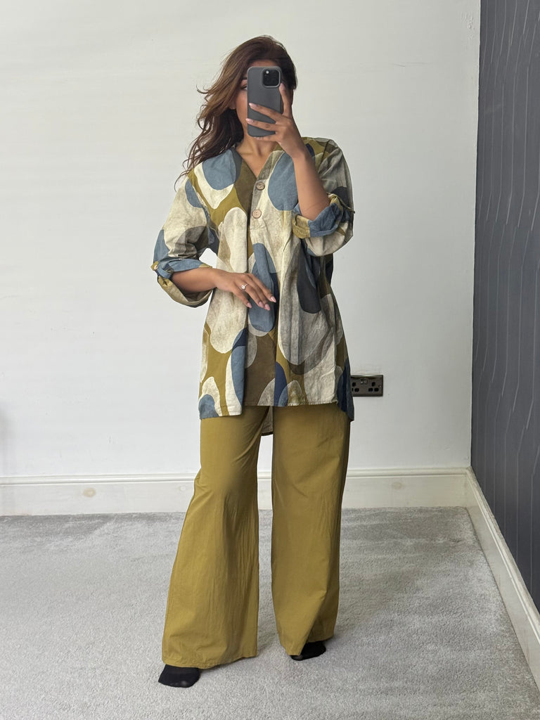 Meera Abstract Breeze Print 2 piece Co ord set