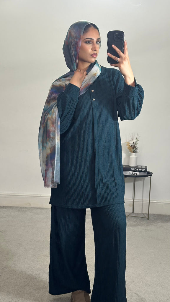 Huda Crinkle 2 piece co ords set