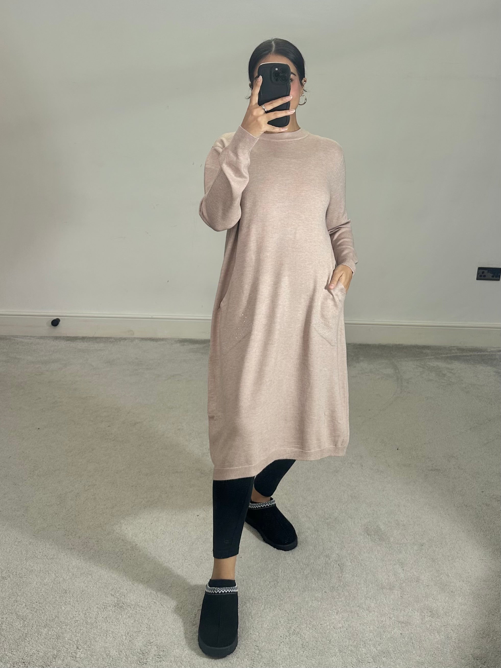 Areeba soft knit pocket dress