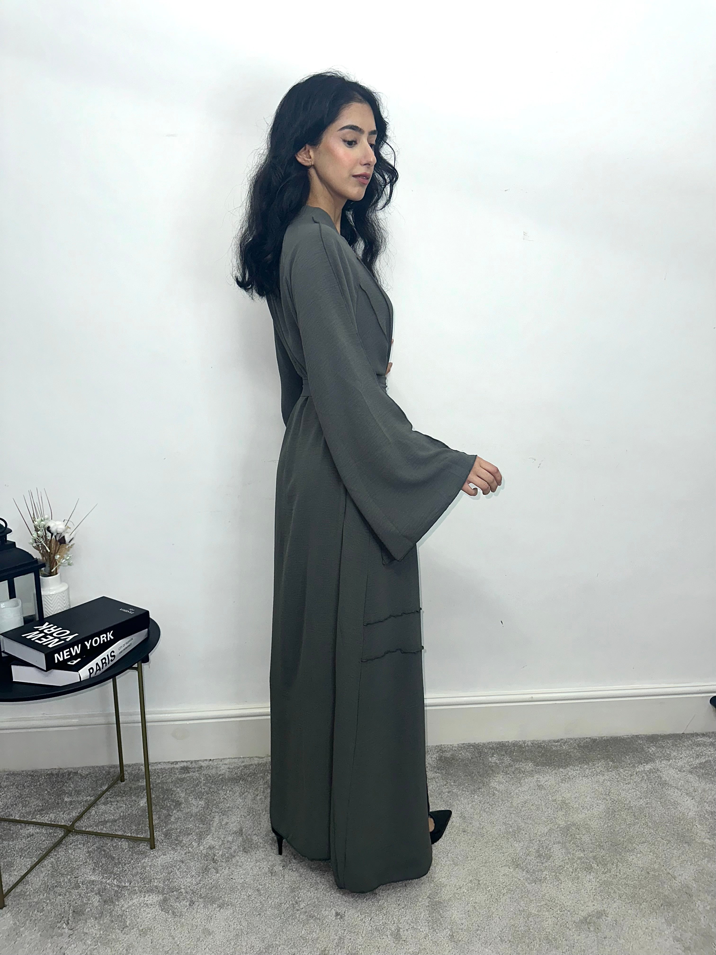 Mahira Abaya Grey