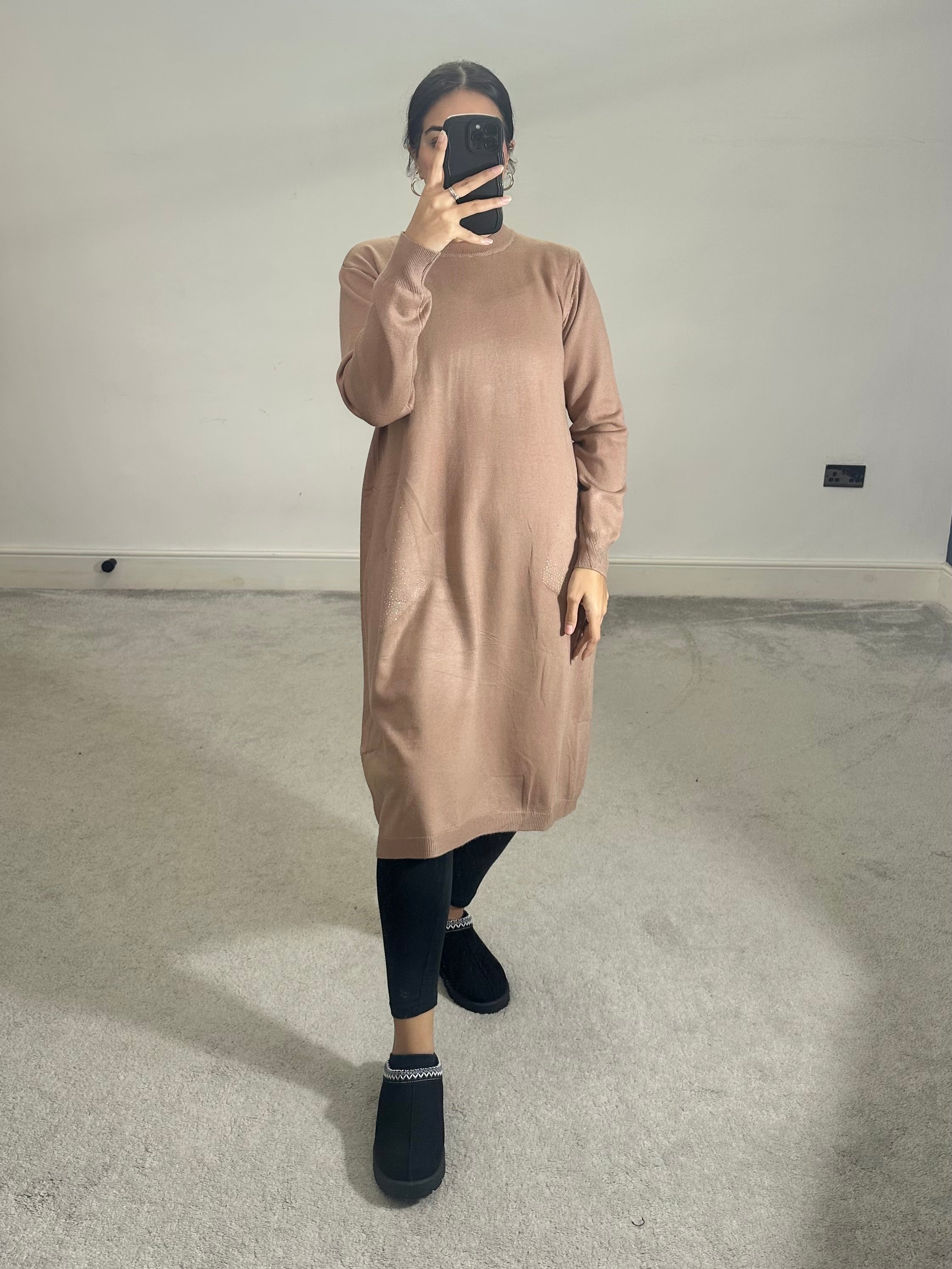 Areeba soft knit pocket dress