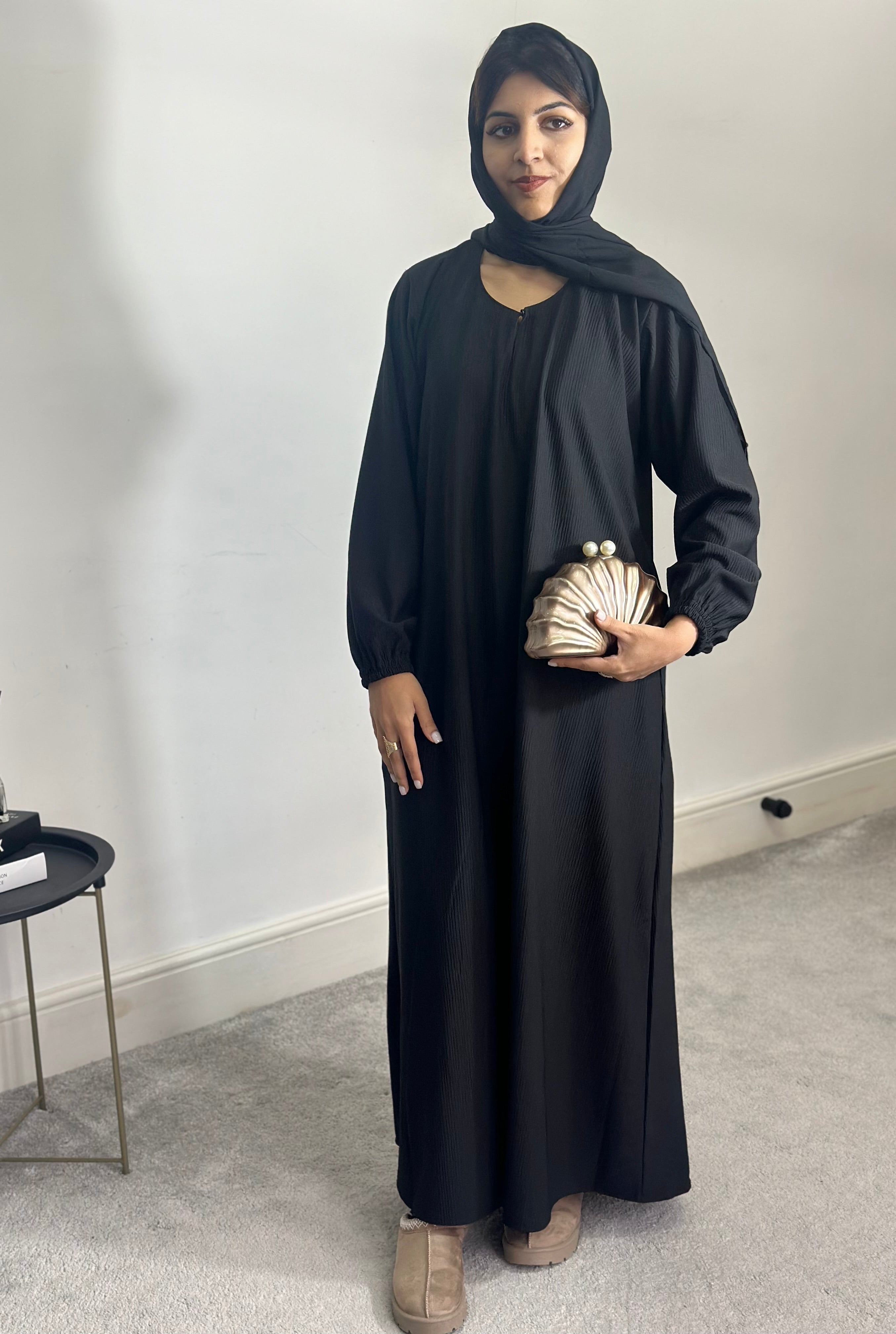 Husna Abaya (Black)