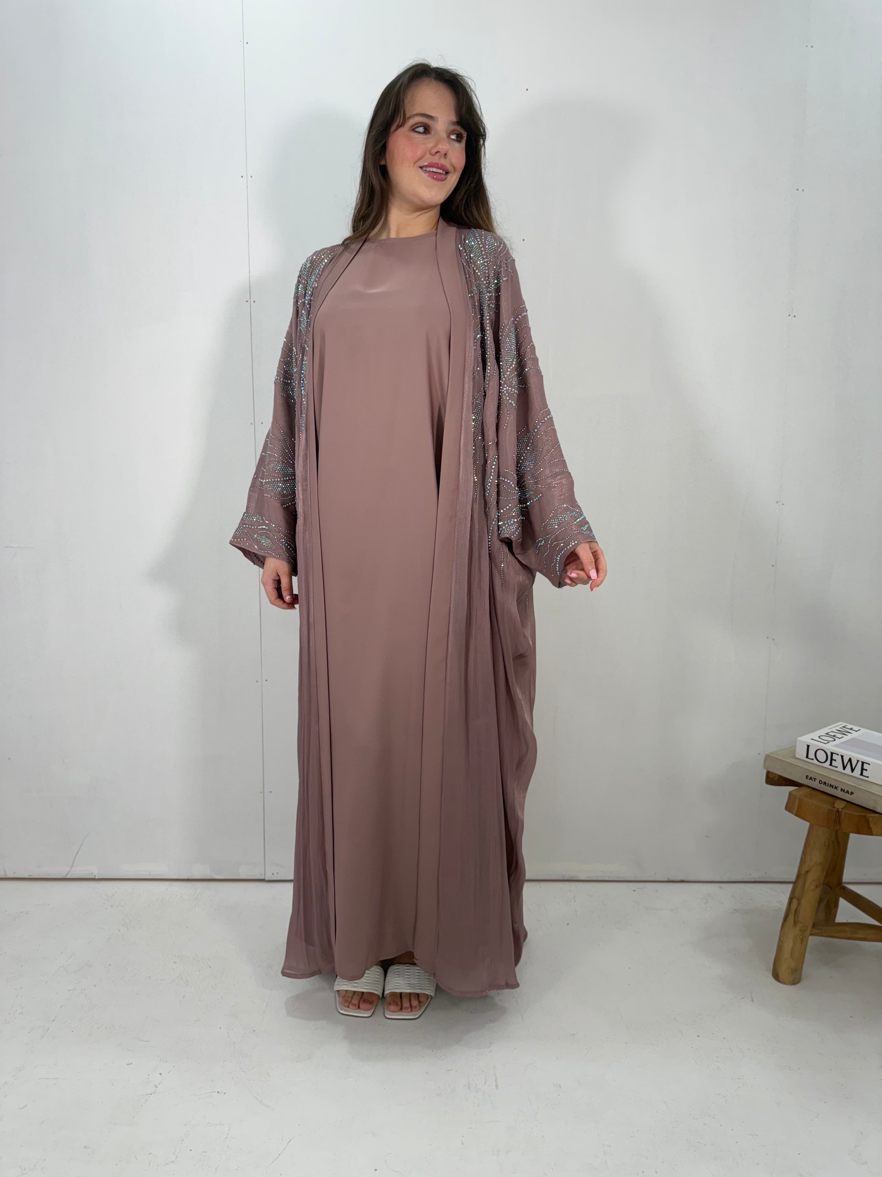 Al-Jawhara Embellished 2 pcs abaya set (Mauve)