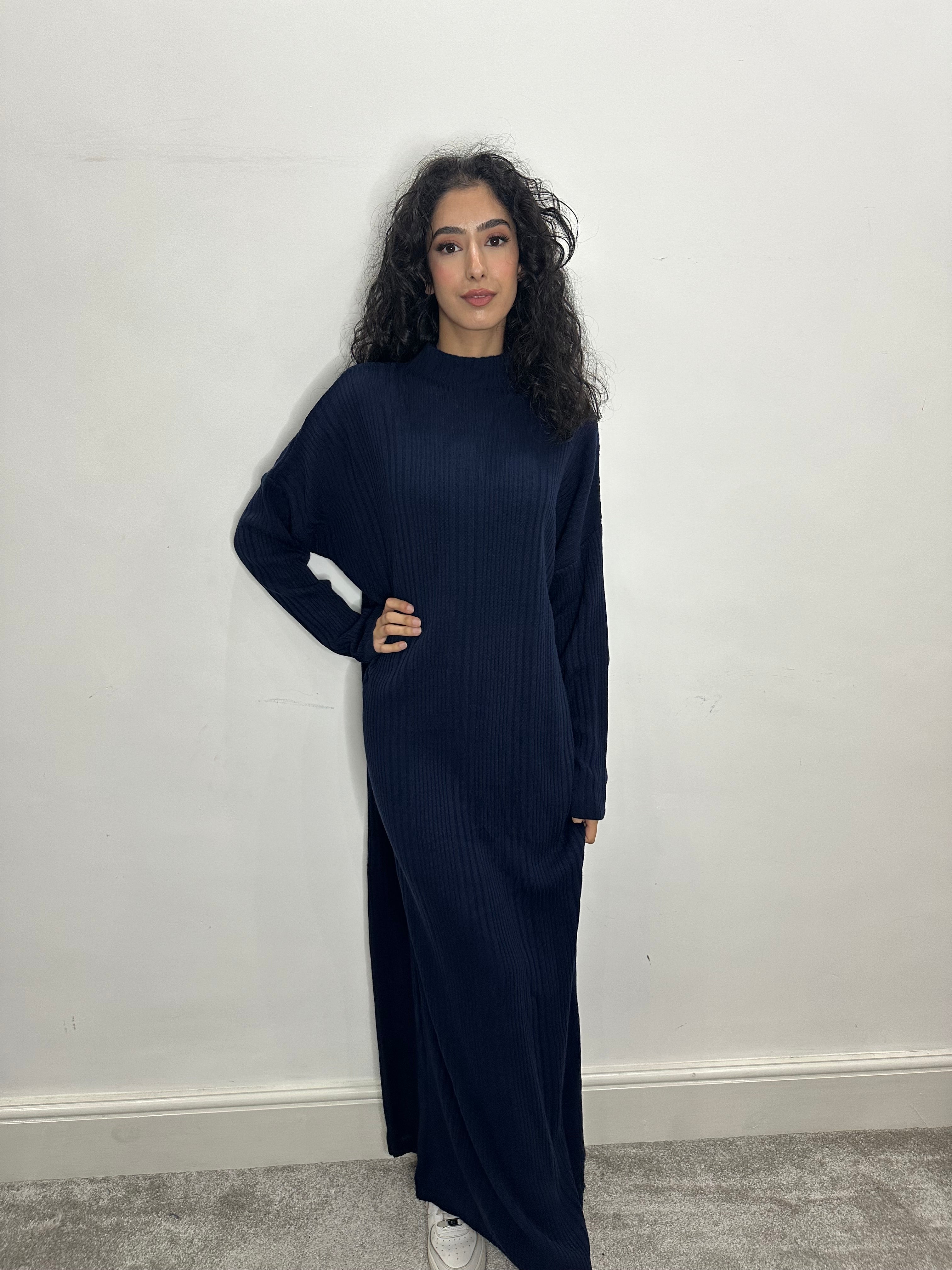 Hira Knitted Maxi Dress /Abaya