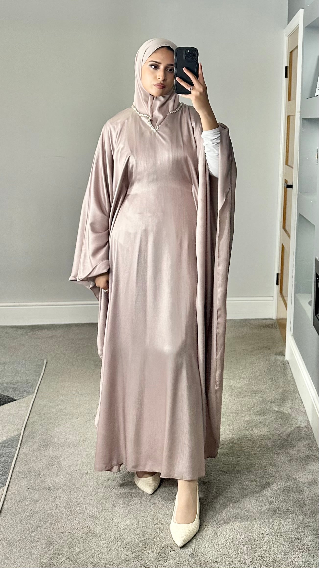 Hareem Abaya (Nude)