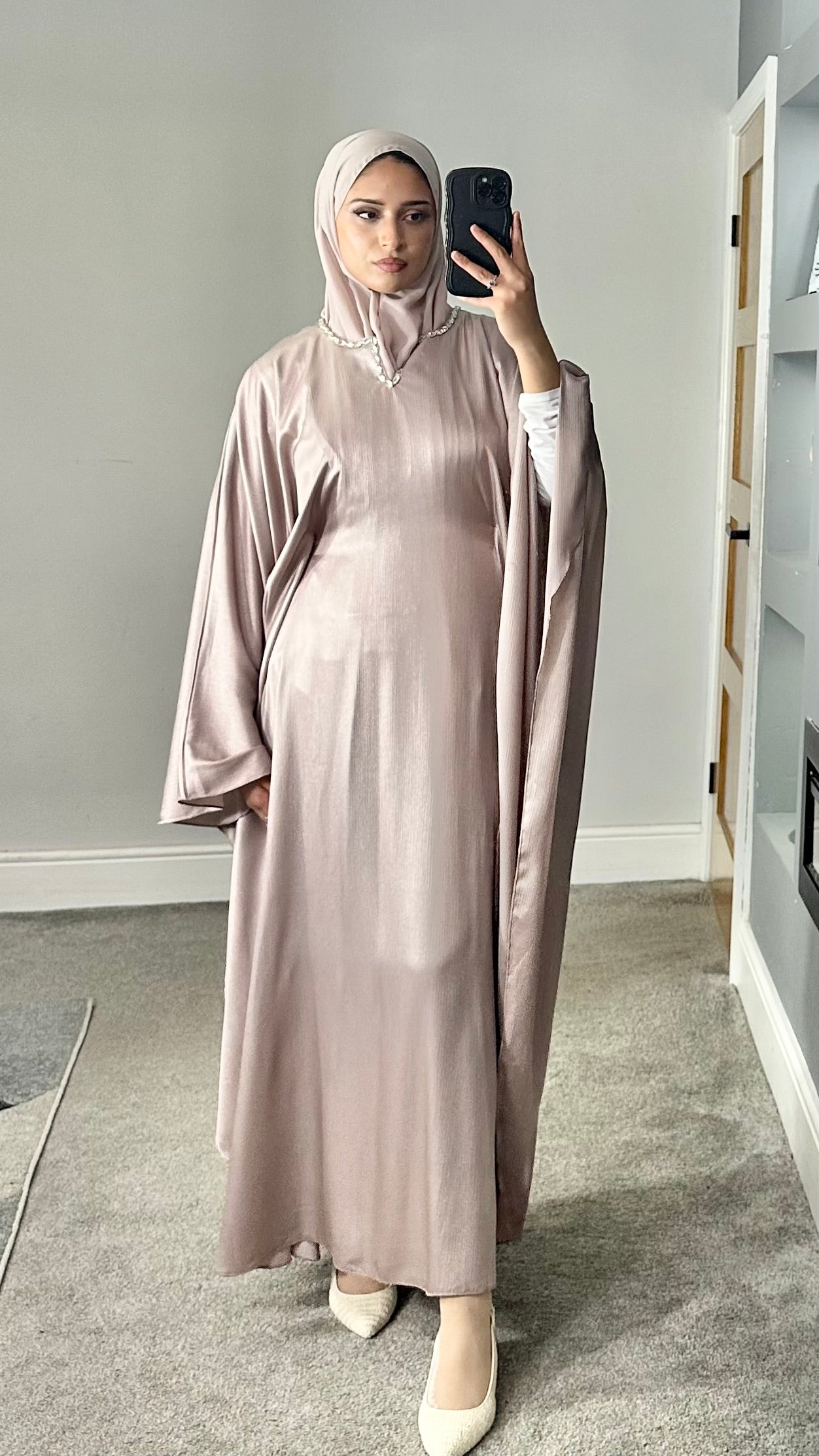 Hareem Abaya (Nude)