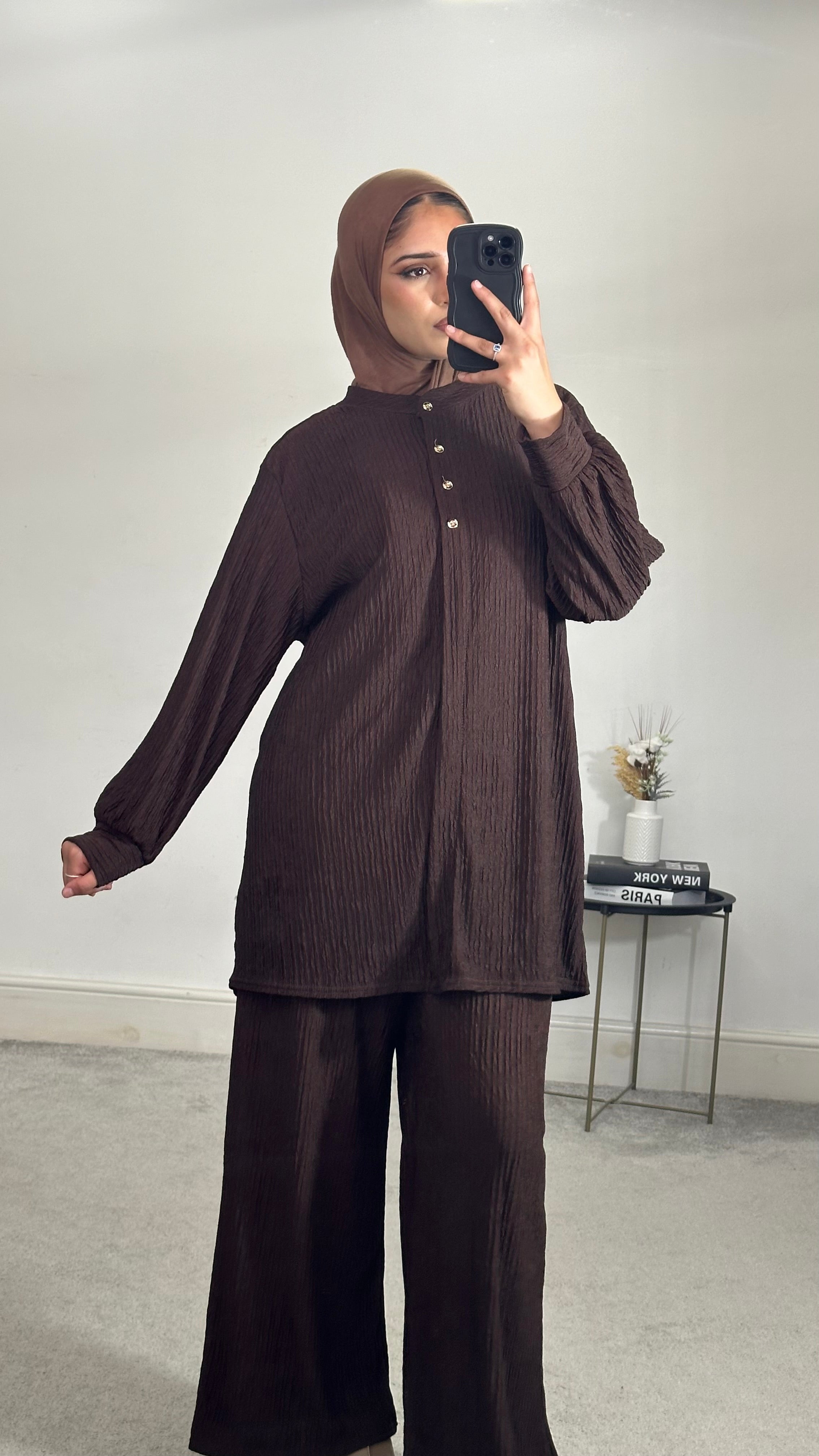 Huda Crinkle 2 piece co ords set