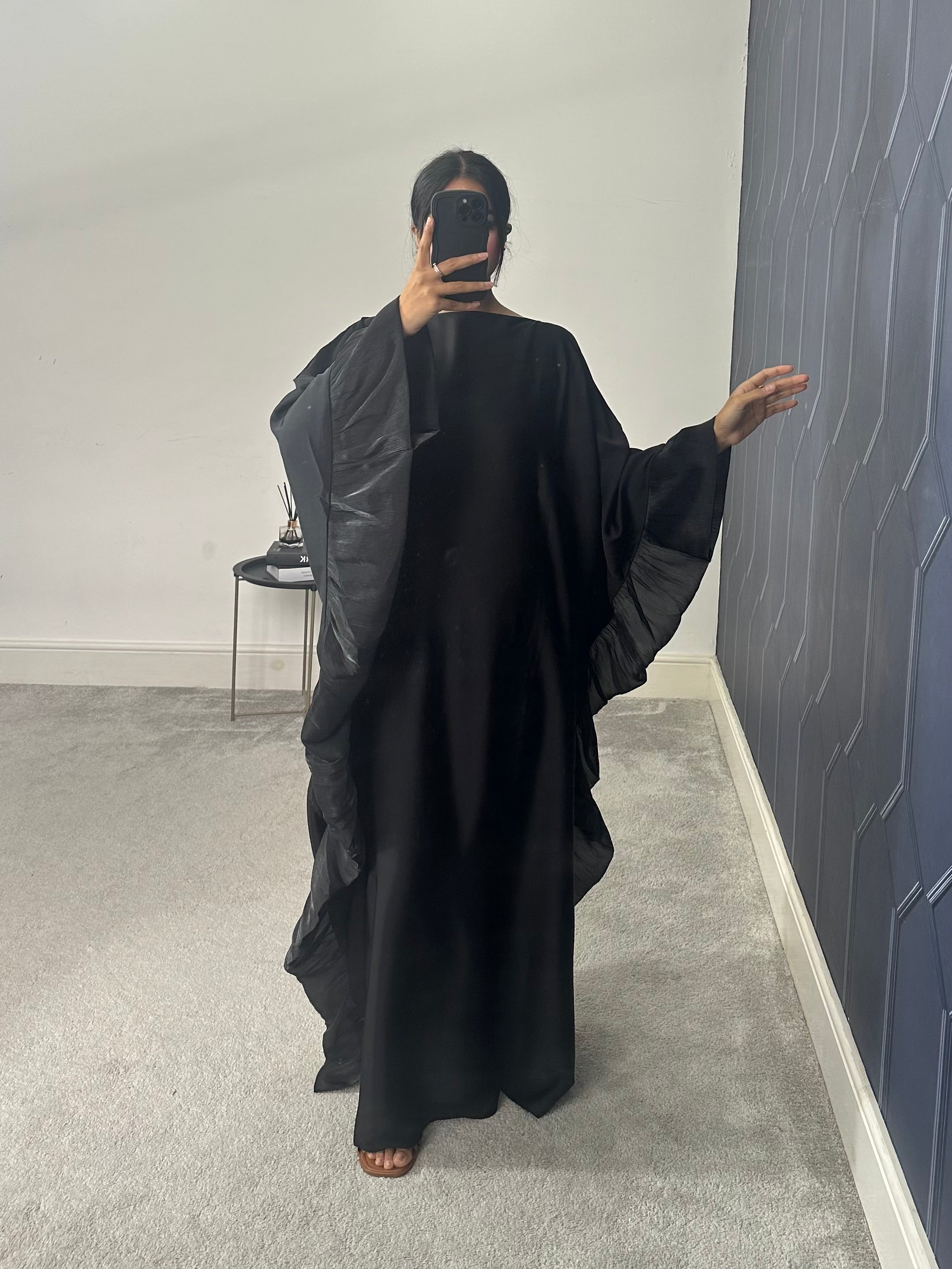 Haniya Ruffle Abaya (Black)