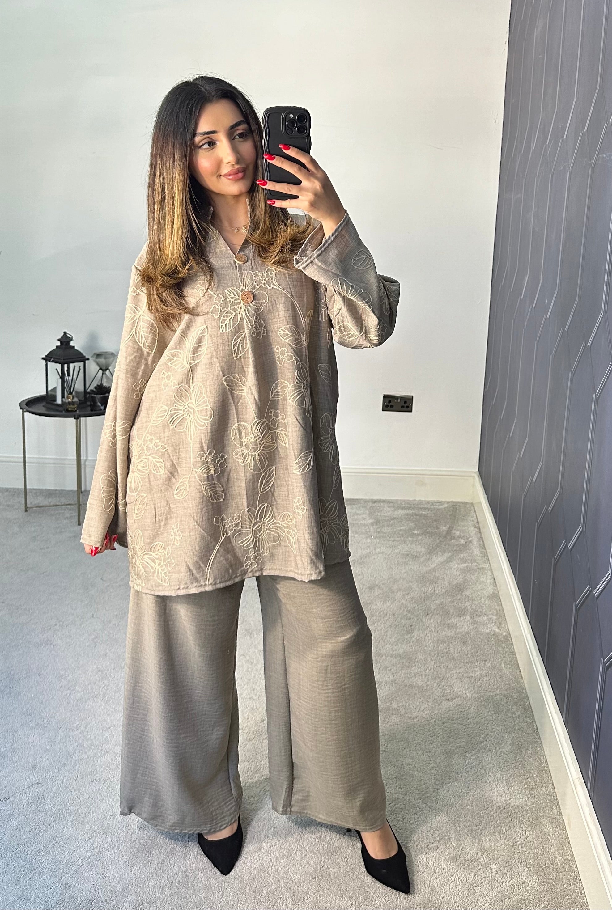 Erum Thread Embroidery 2 piece co ords