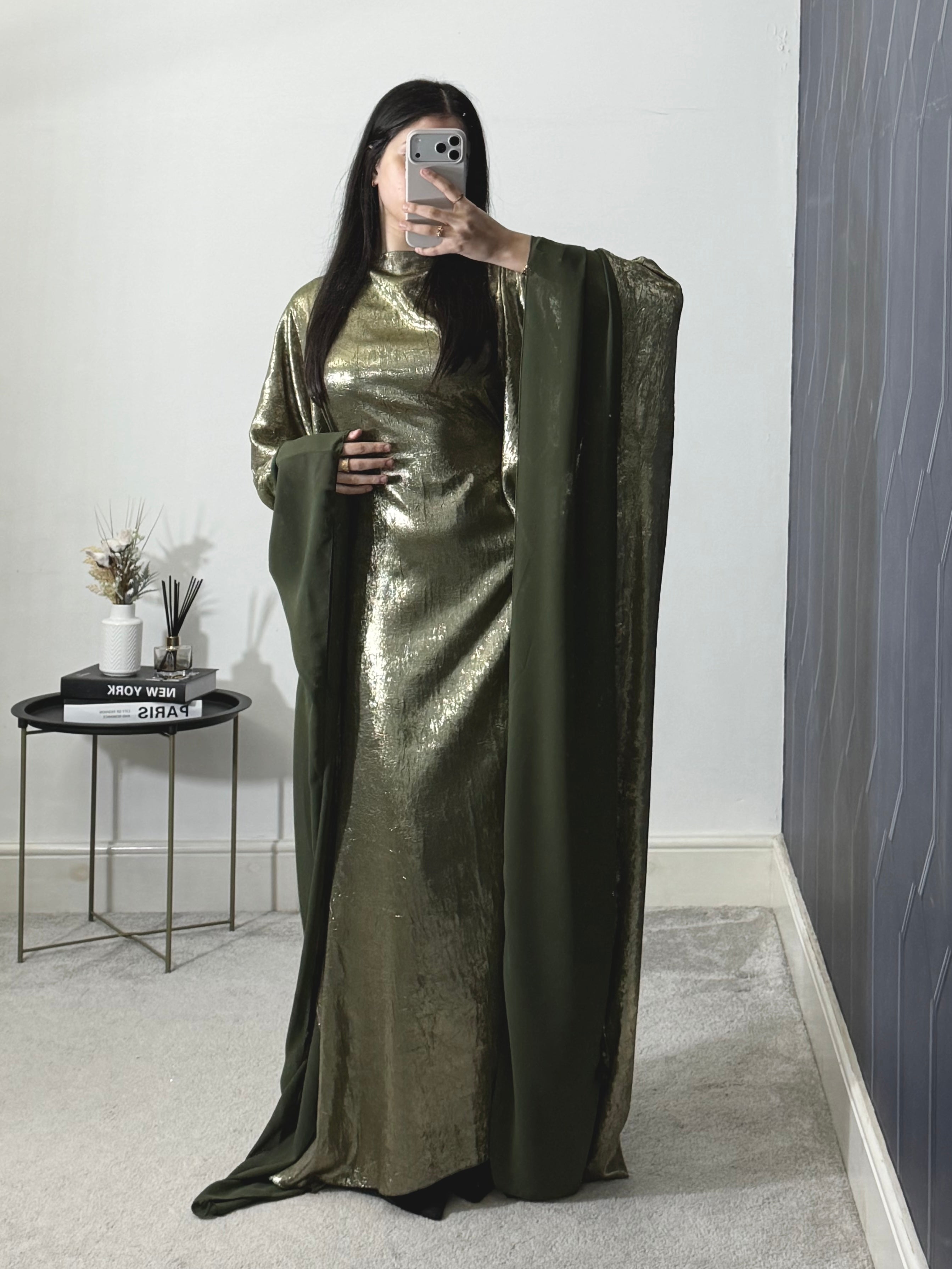 Yusra Metallic Free Size Kaftan with adjustable inner belt