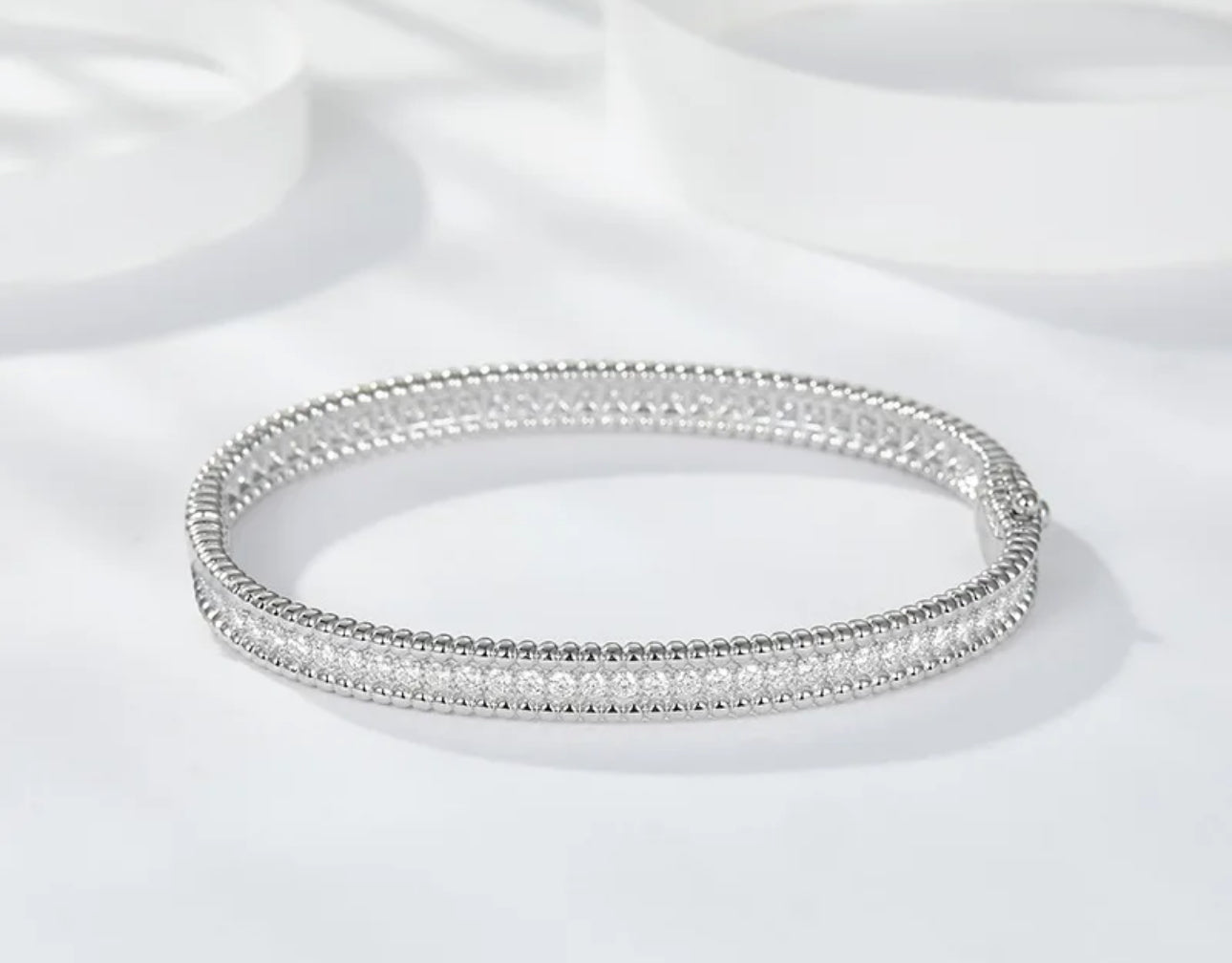 Single Row Bangle