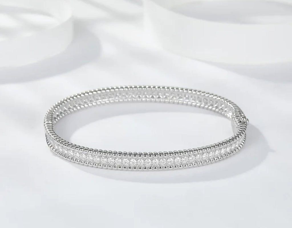 Single Row Bangle