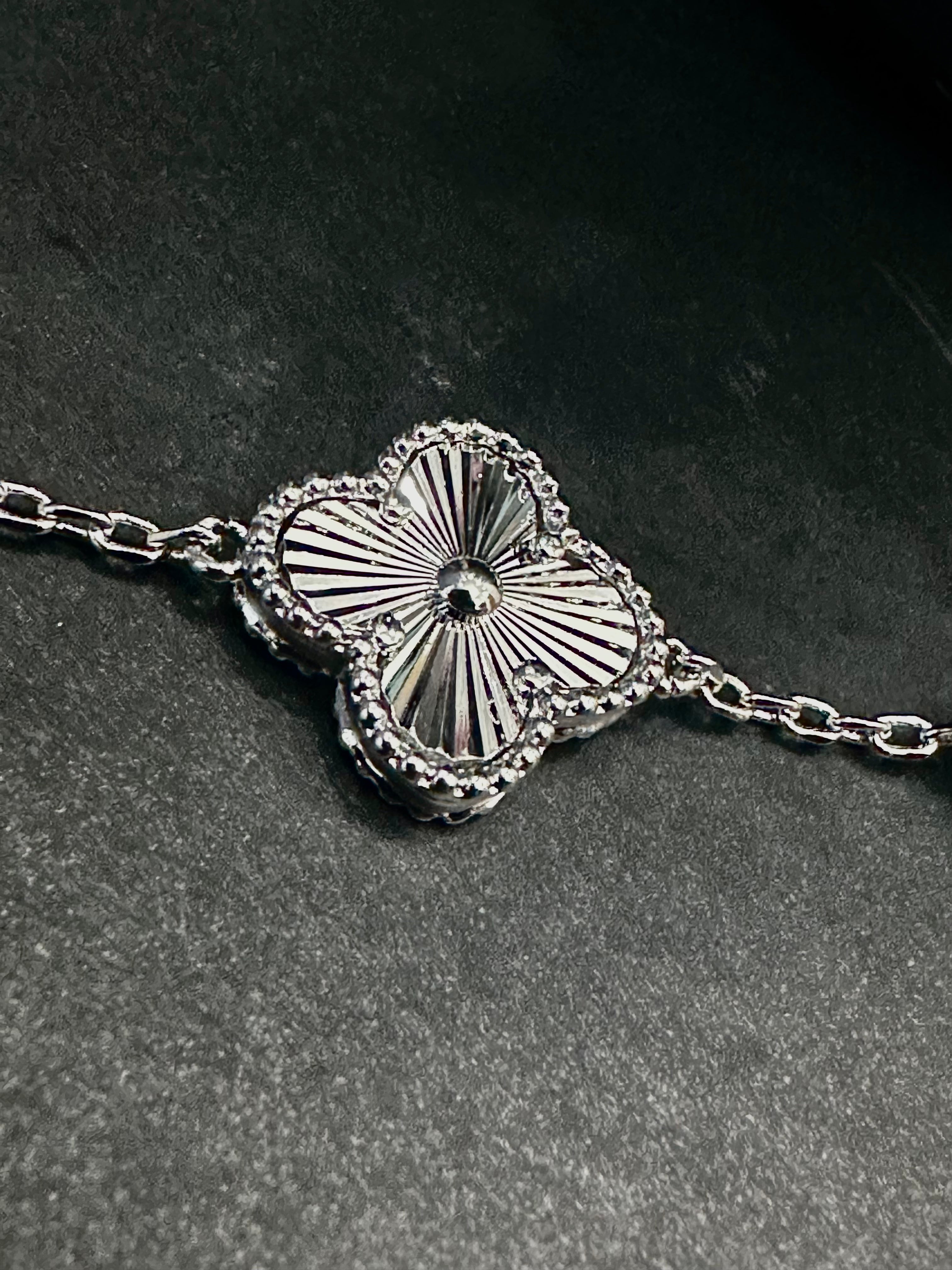 Clover Leaf Bracelet