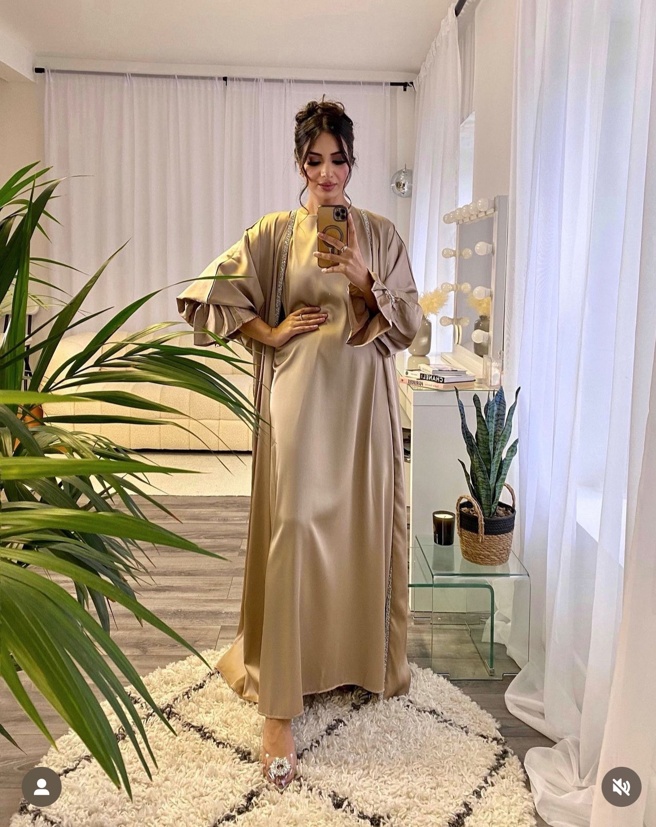 Areeba 2 piece abaya set (Champagne)