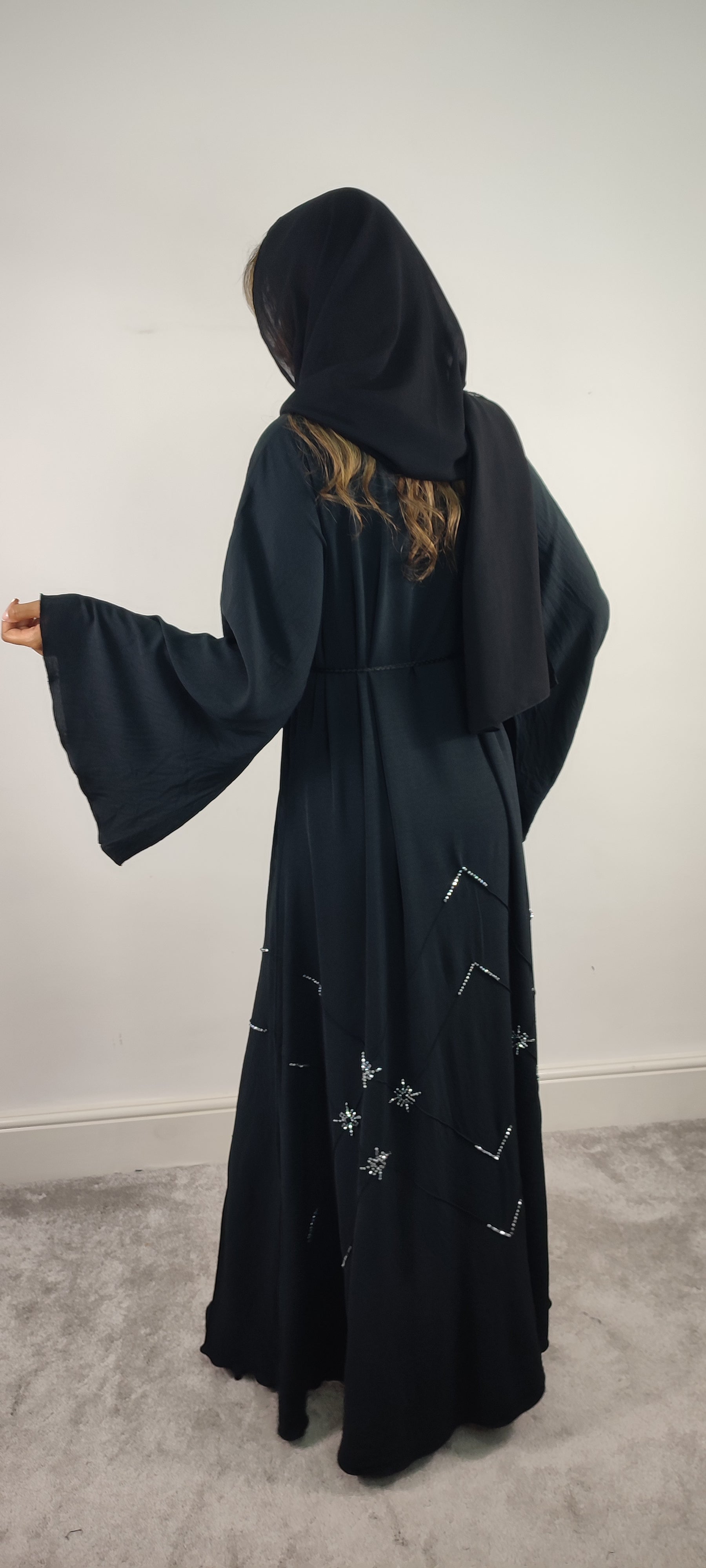 Nadiya Embellished Abaya