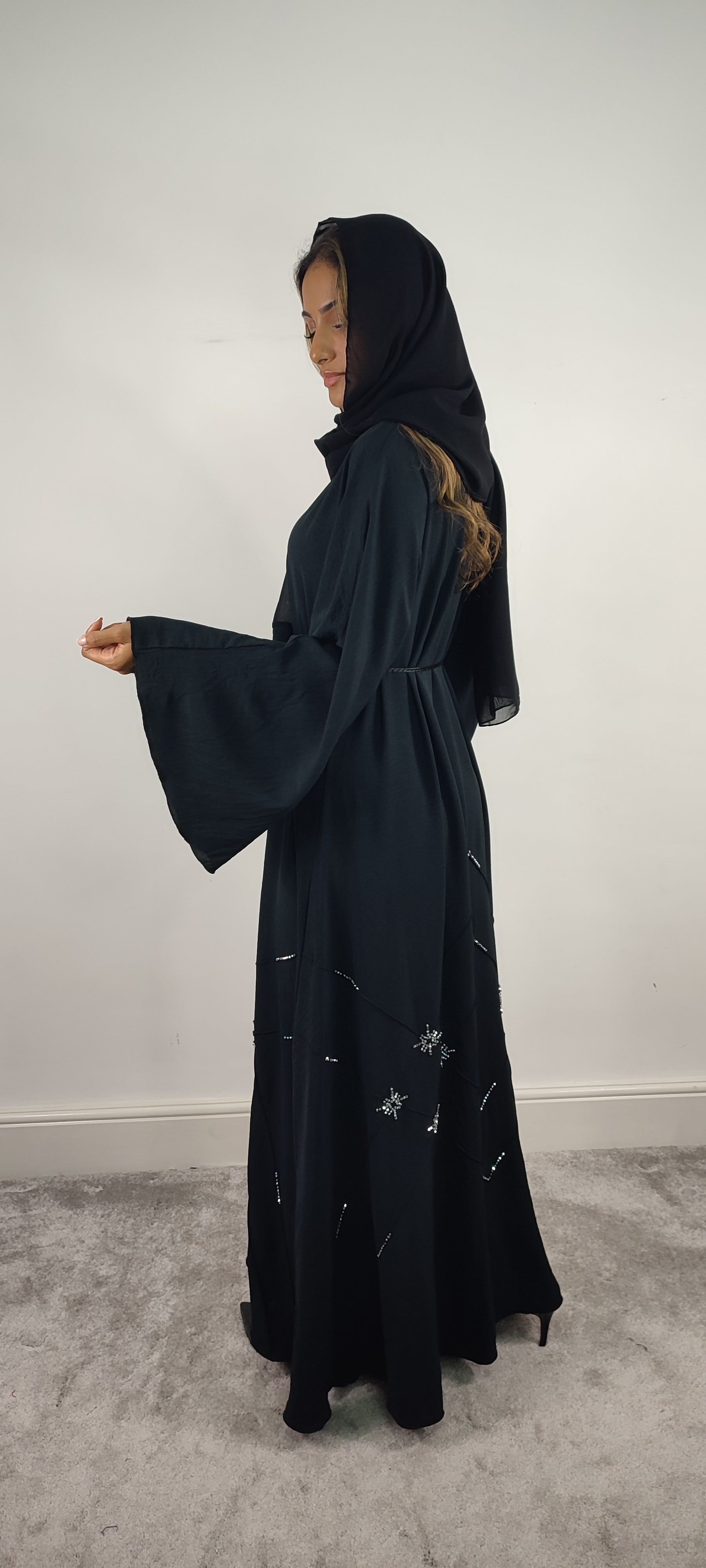 Nadiya Embellished Abaya