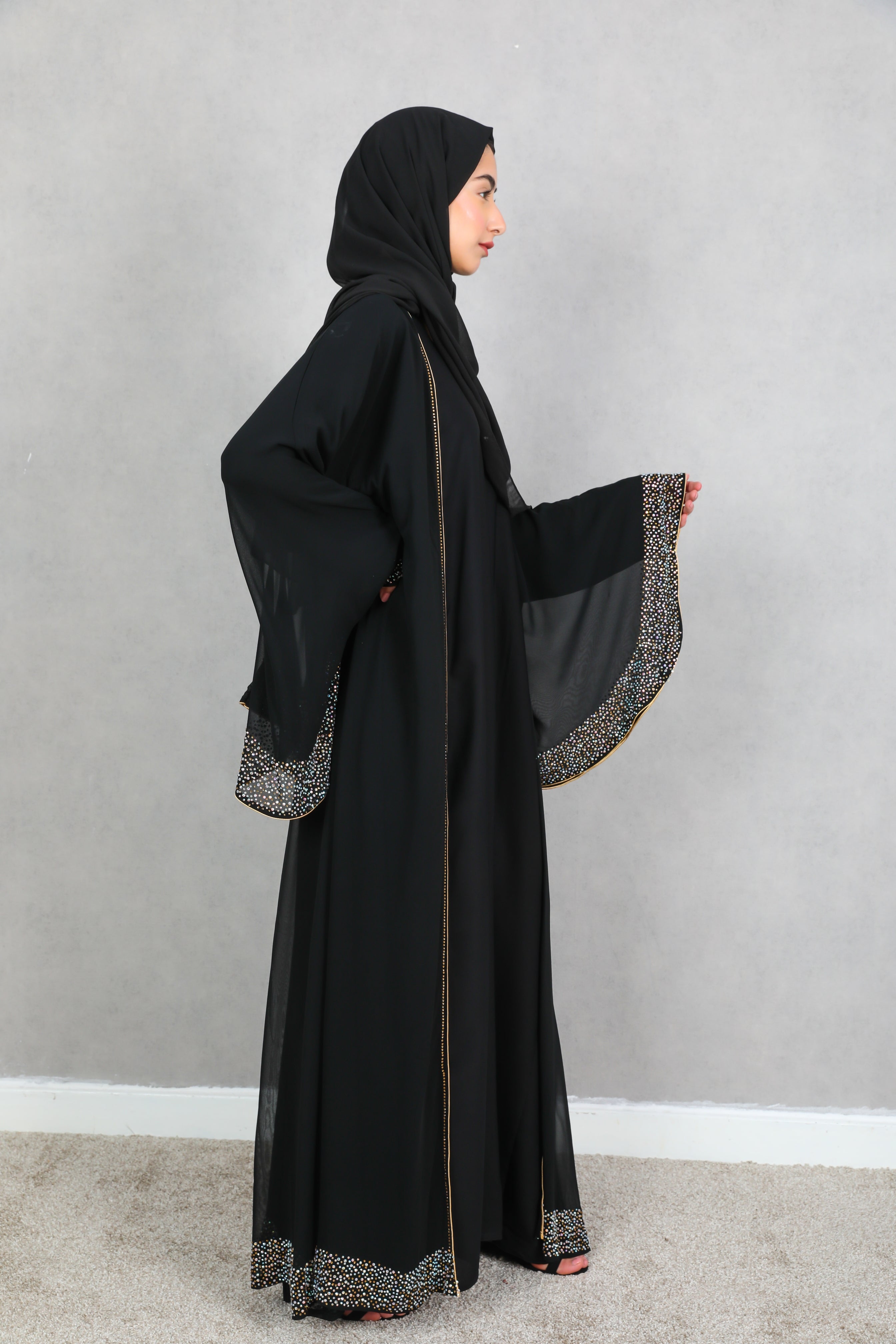 Hadiya 4 Piece Abaya