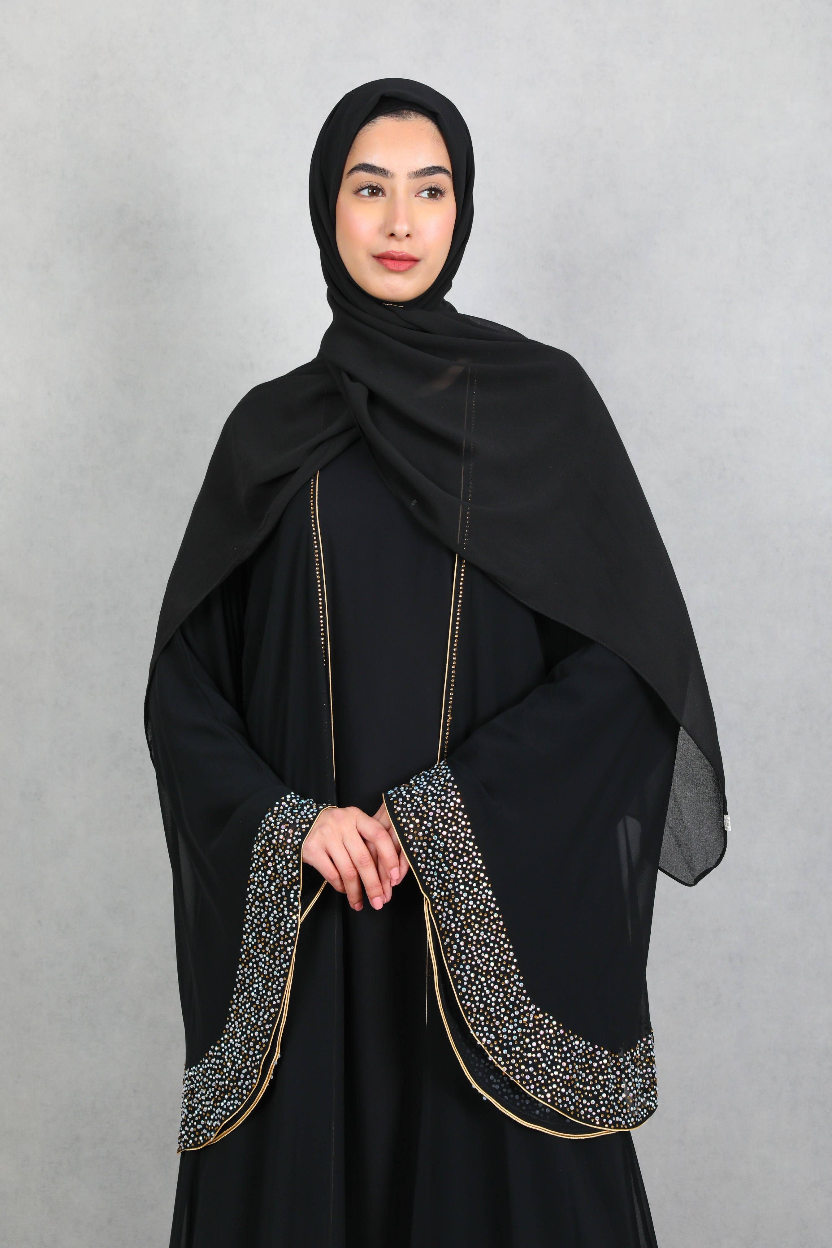 Hadiya 4 Piece Abaya