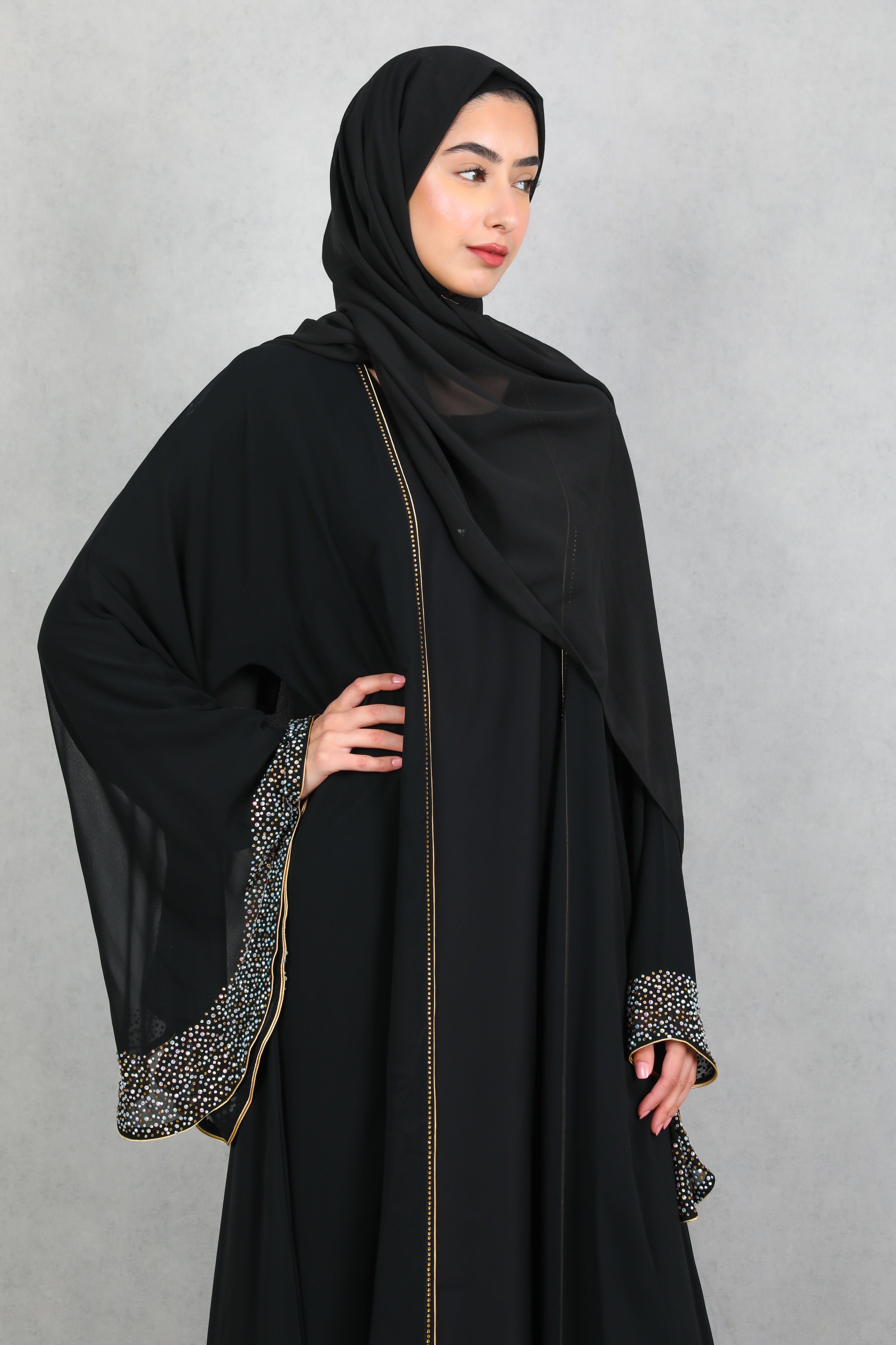 Hadiya 4 Piece Abaya