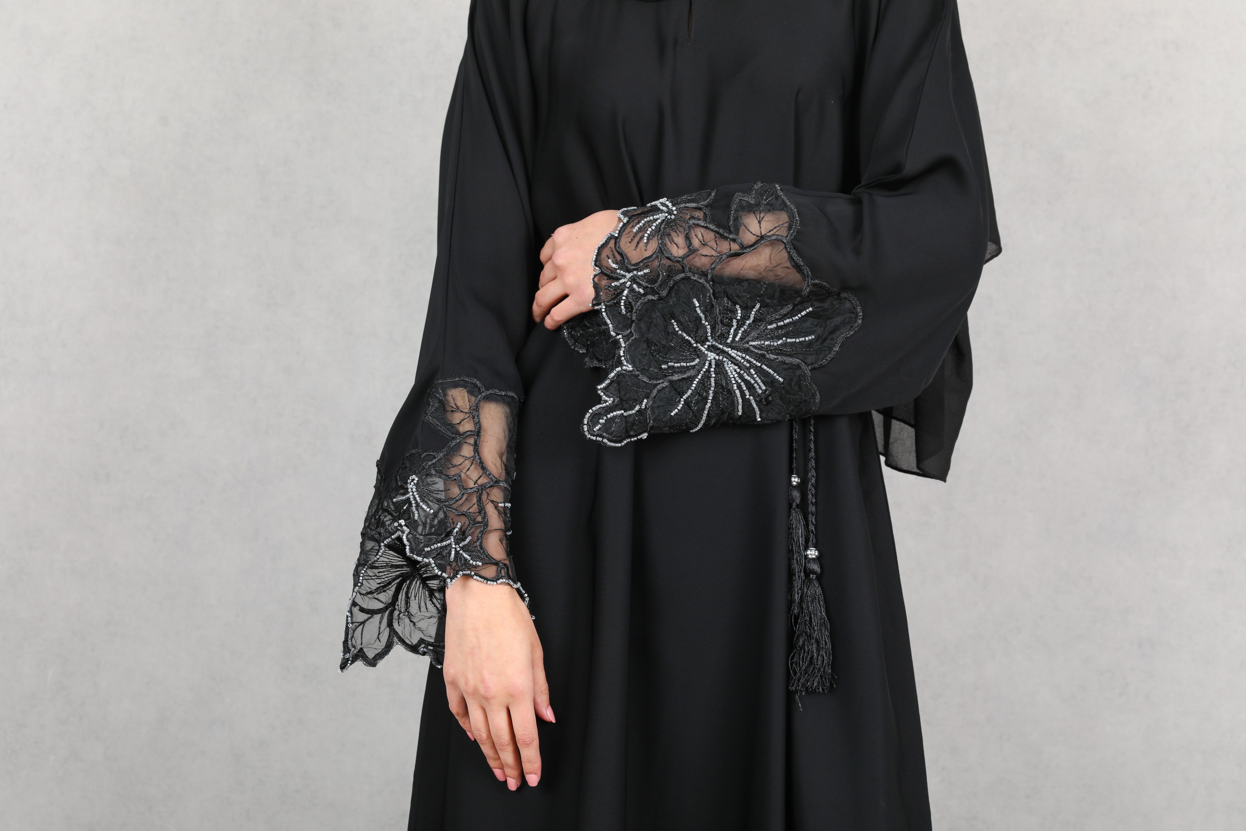 Ammarah Lace Detail Abaya