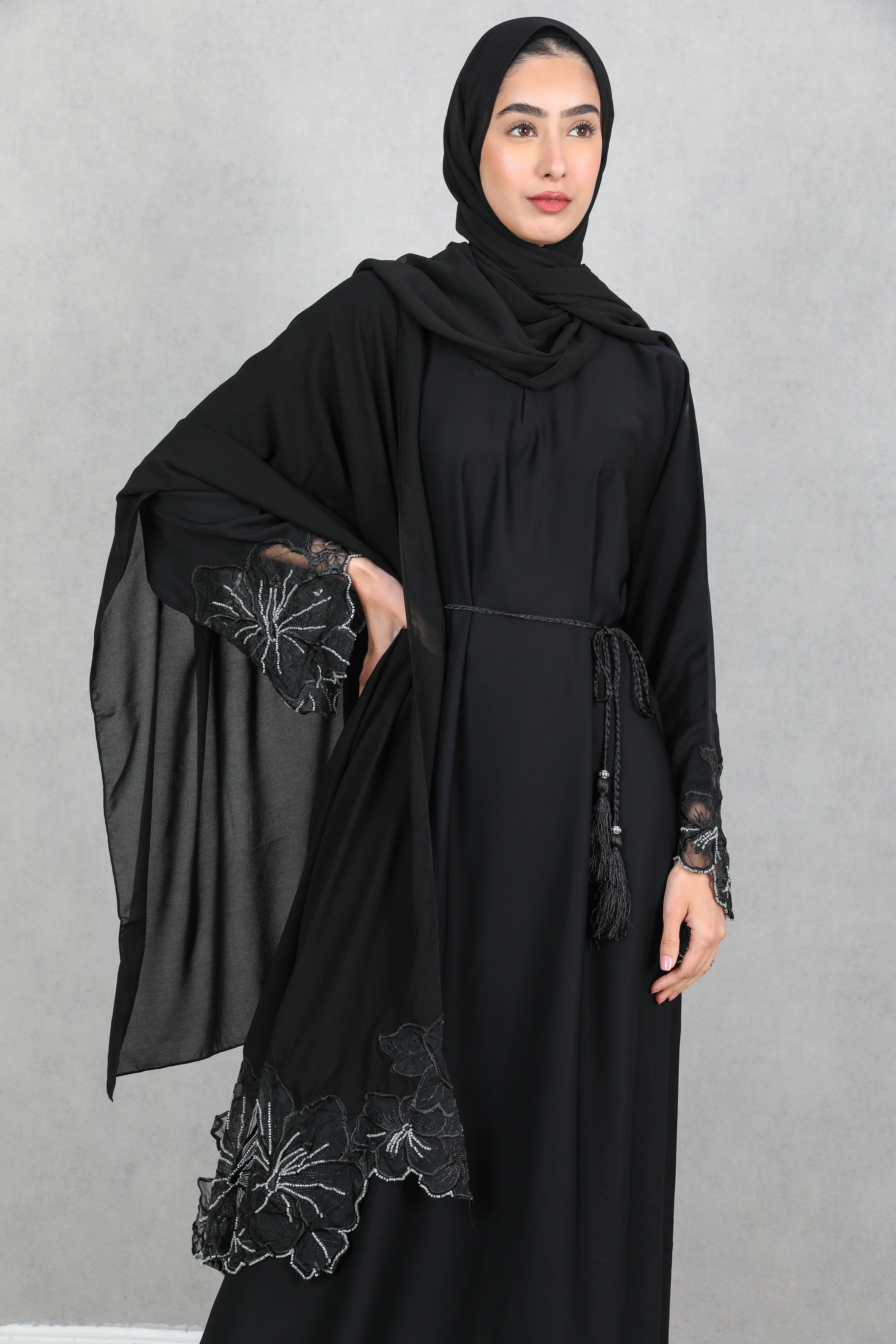 Ammarah Lace Detail Abaya