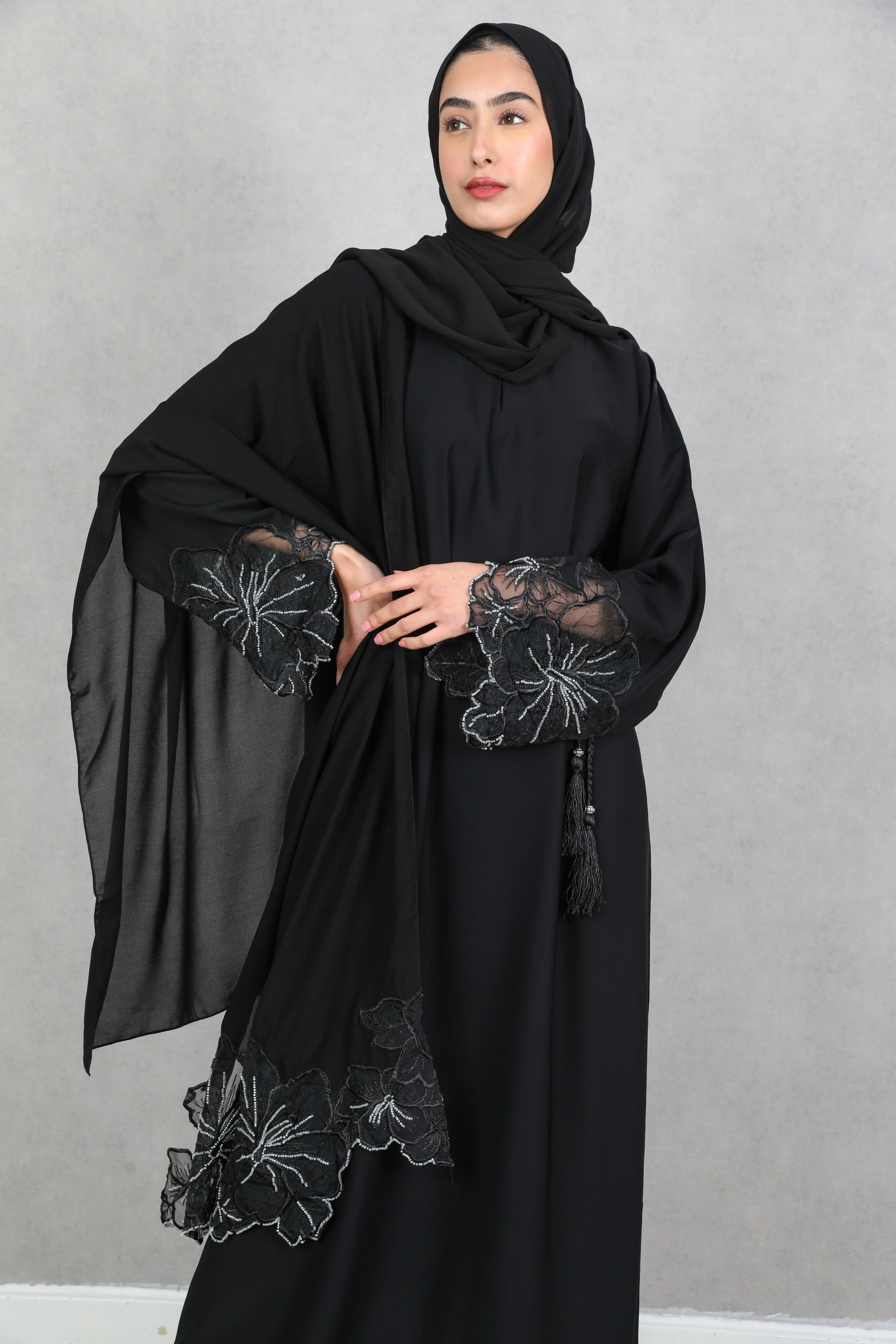 Ammarah Lace Detail Abaya