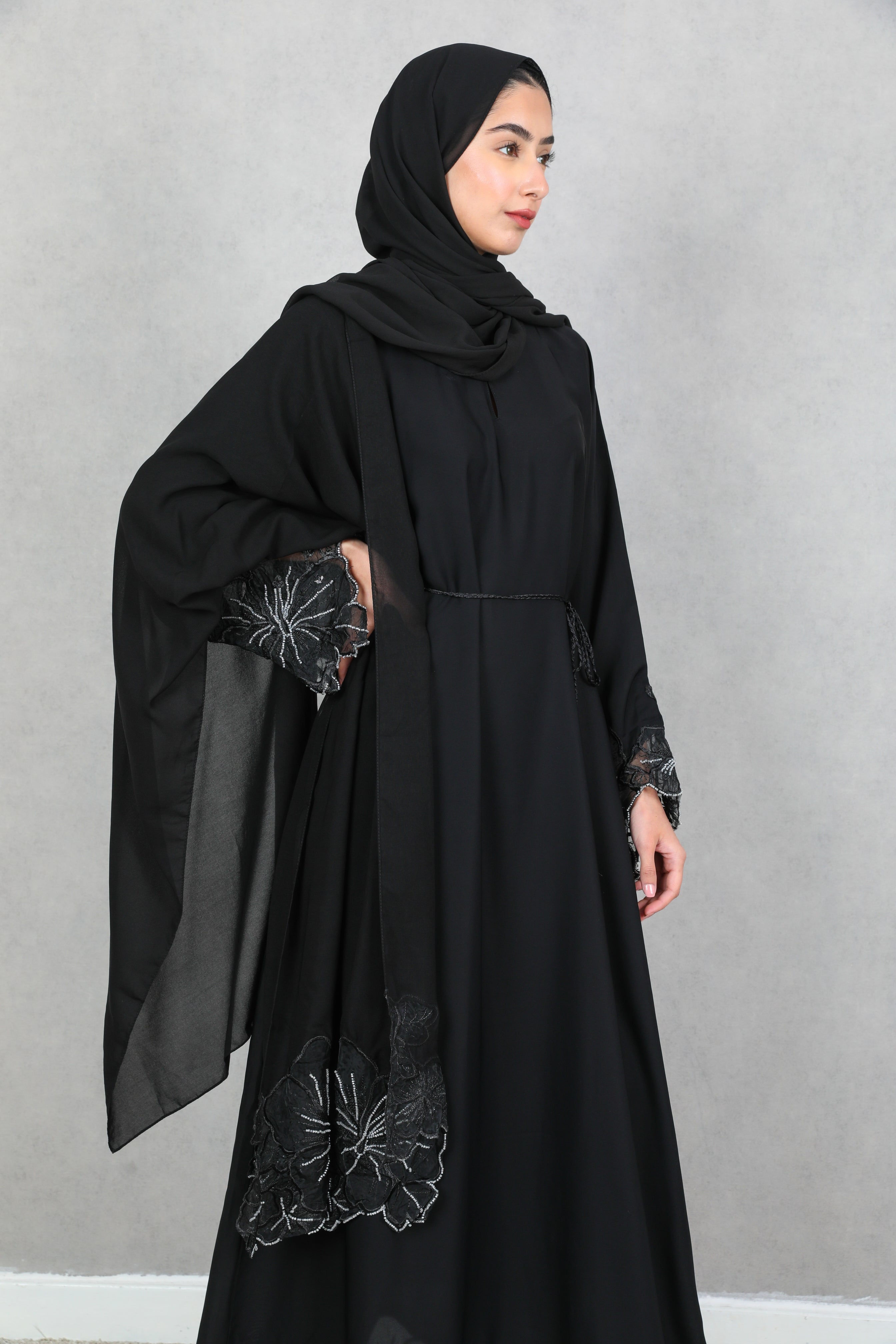 Ammarah Lace Detail Abaya