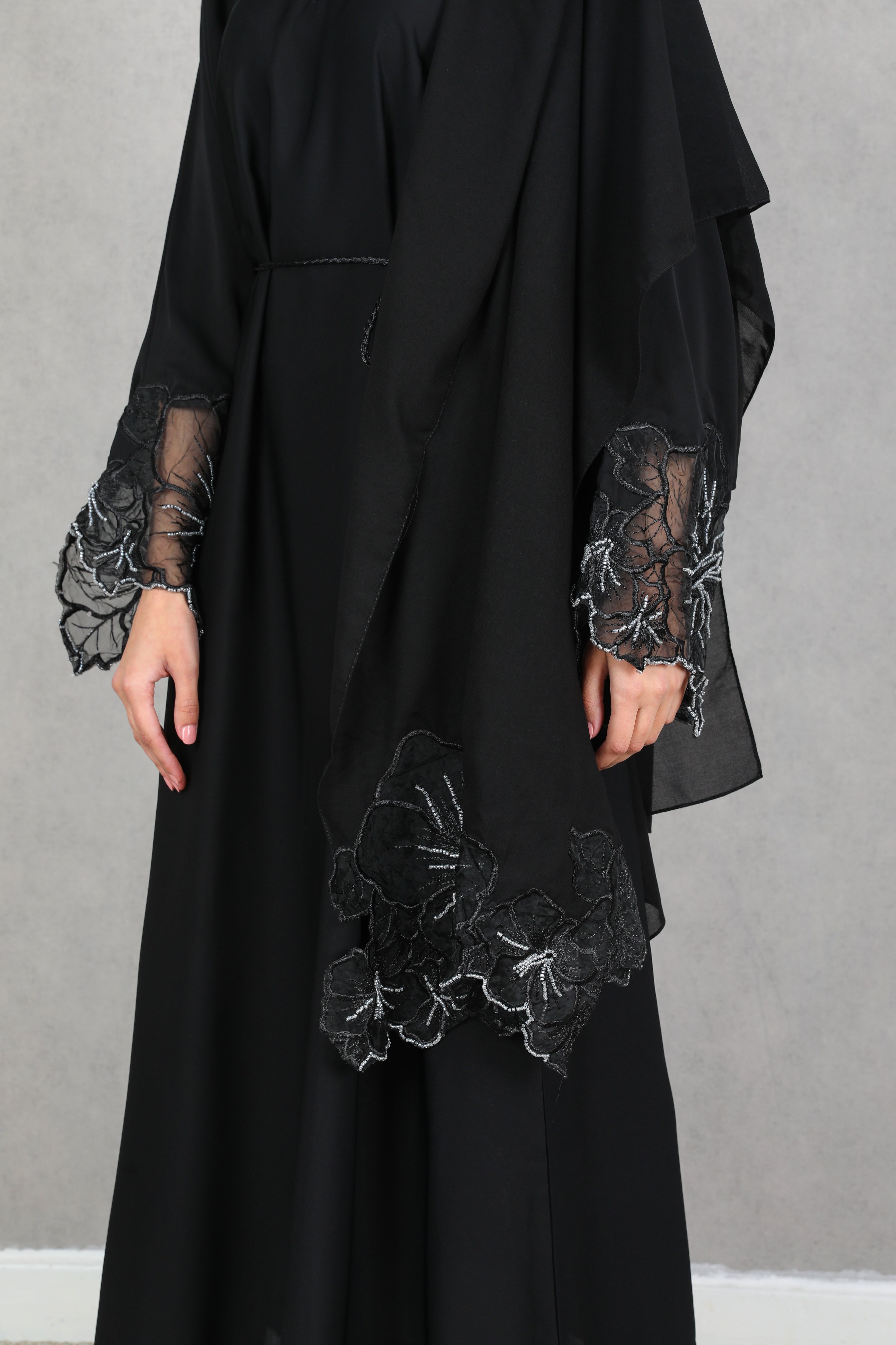 Ammarah Lace Detail Abaya