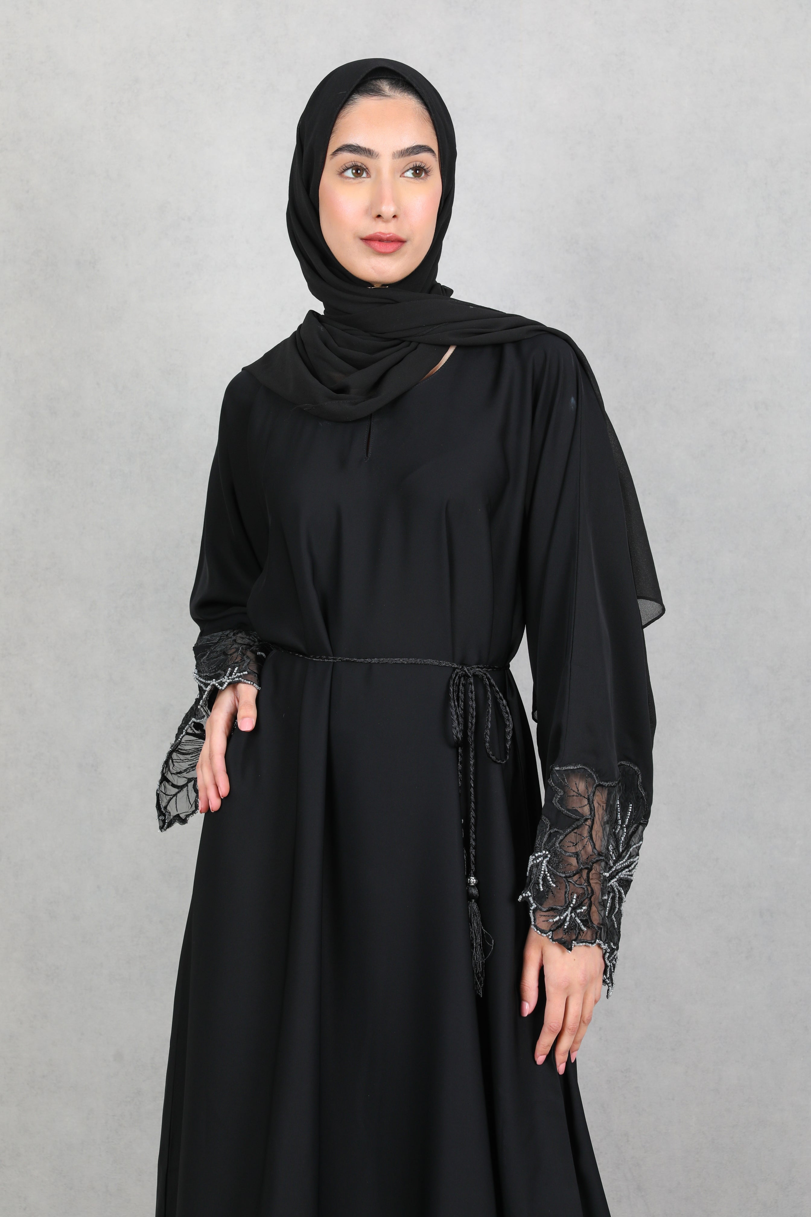 Ammarah Lace Detail Abaya